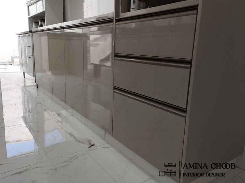  اهمیت دستگیره در کابینت‌های مدرن هایگلاس